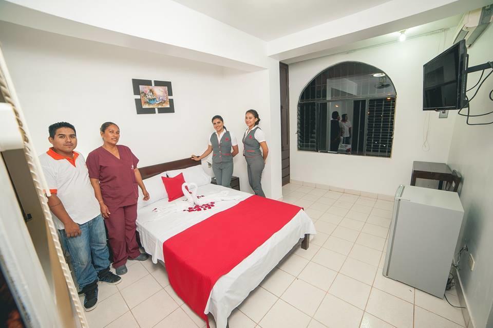 Hotel Luxor 普卡尔帕 外观 照片
